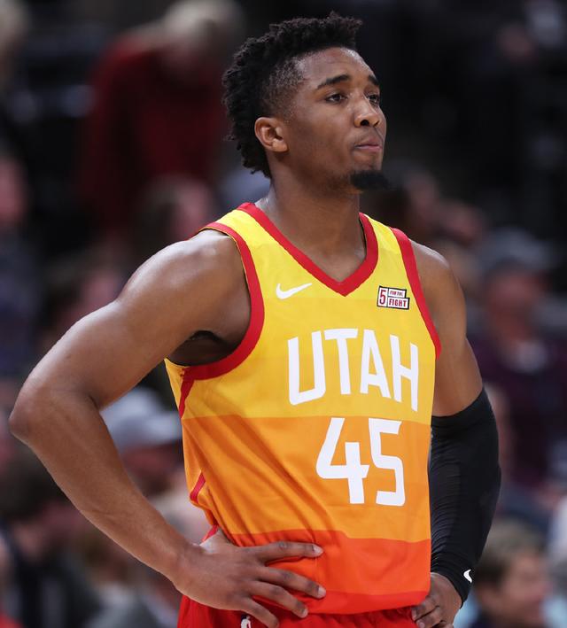 隐藏着球队 隐藏着球队