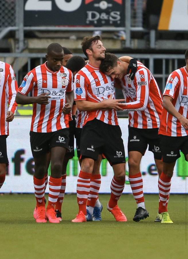 鹈鹕险胜尼 鹈鹕险胜尼