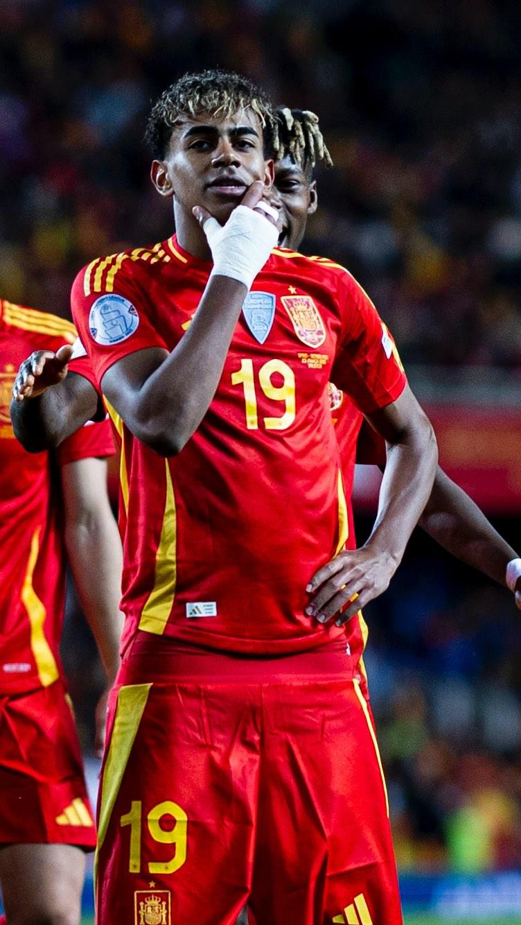 插上型中场 插上型中场