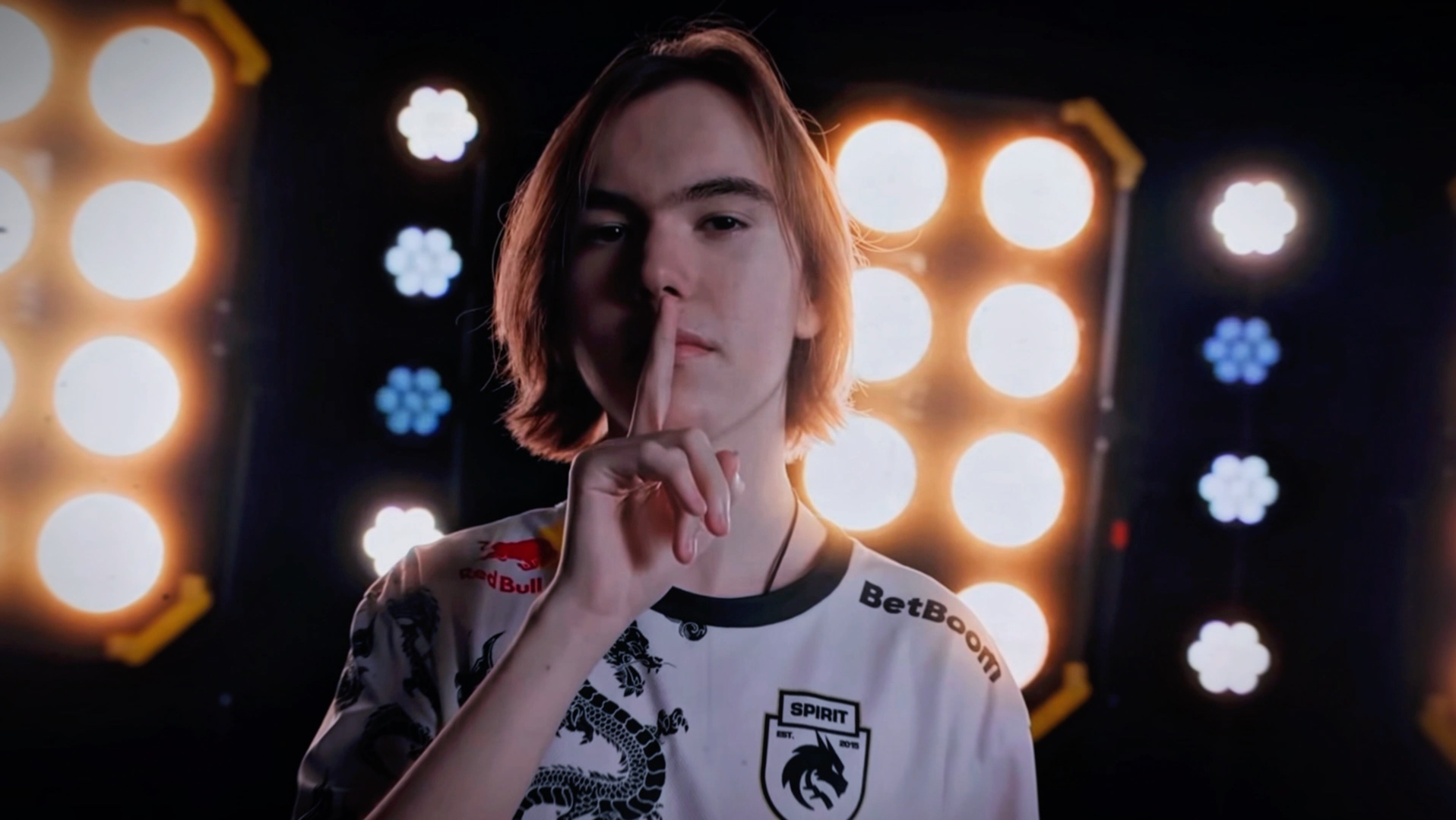 遵循上述流 遵循上述流