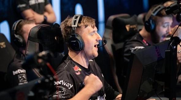 决定比赛走 决定比赛走